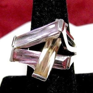 18K GERS MULTI STONE EDGE MOUNTED RING SIZE 8.5